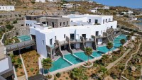 review aeonic suites spa mykonos