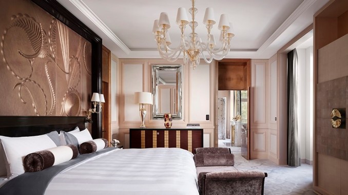 THE PENINSULA SUITE AT THE PENINSULA PARIS